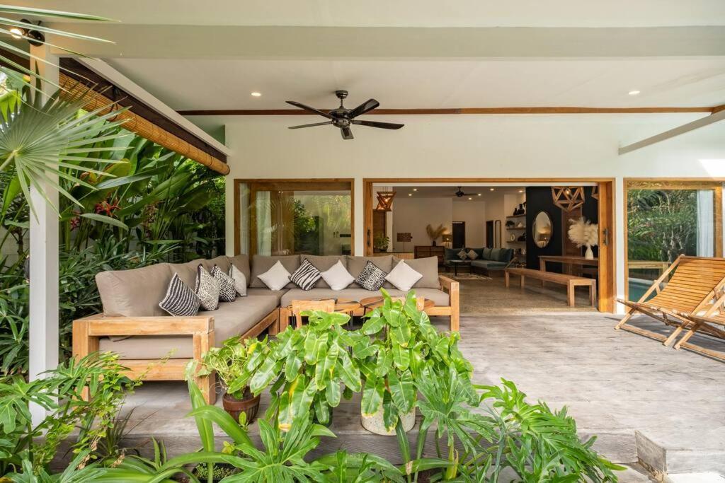 Designer New 3Bdr - Lush Garden+Pool Villa Gili Trawangan Exterior photo